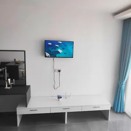 Relax&dream Long Agios Georgios (Famagusta)