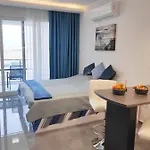 Апартаменты Relax&dream Long *